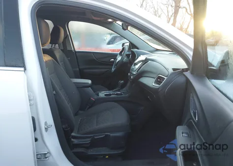 2018 Chevrolet Equinox Lt z USA, uszkodzony, nr VIN 2GNAXSEV5J6136155